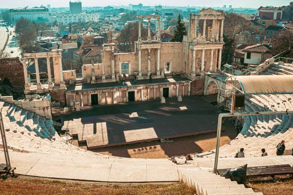 Elephant House Пловдив Экстерьер фото
